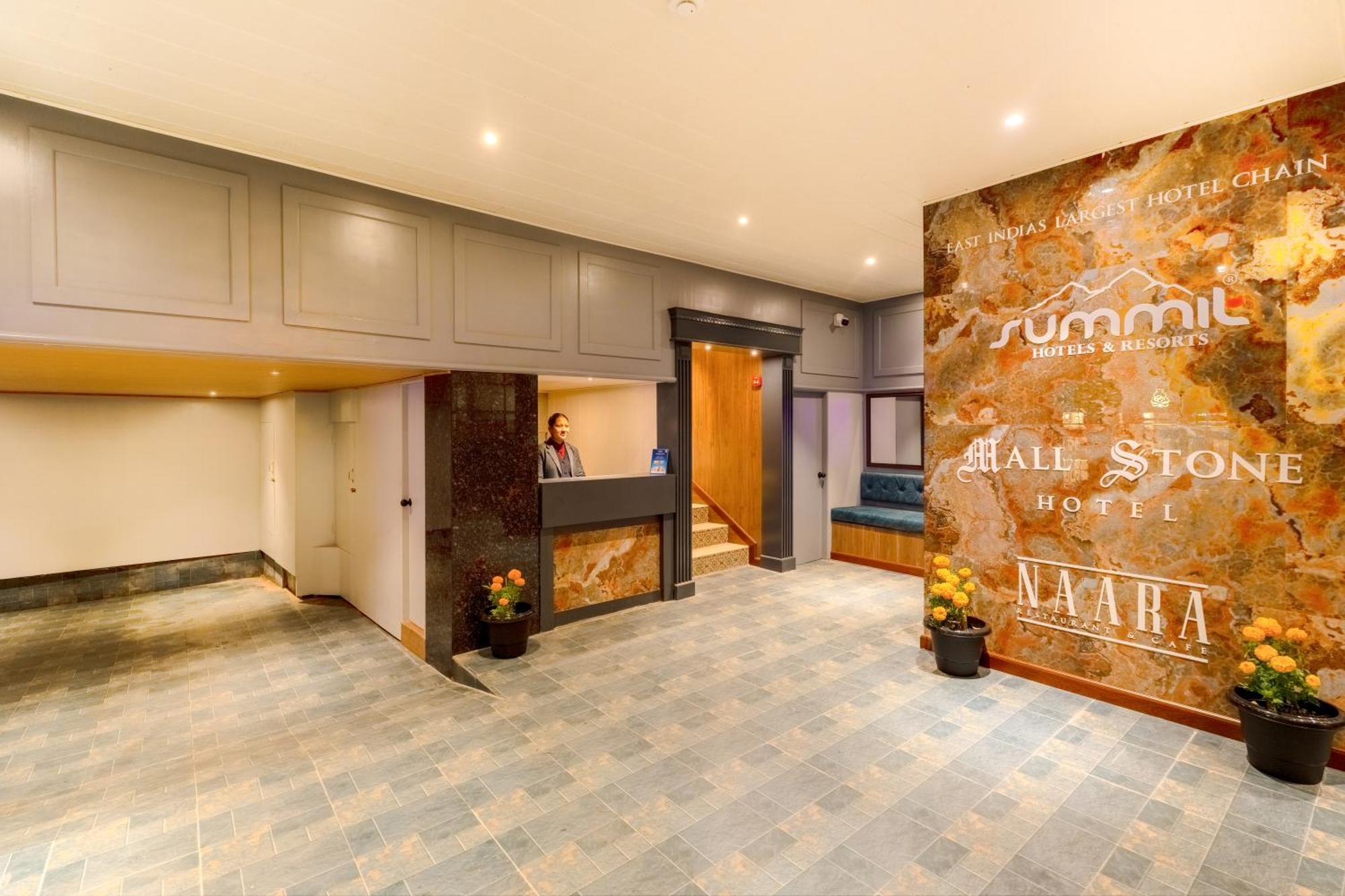 Summit Mall Stone Hotel Darjeeling  Extérieur photo