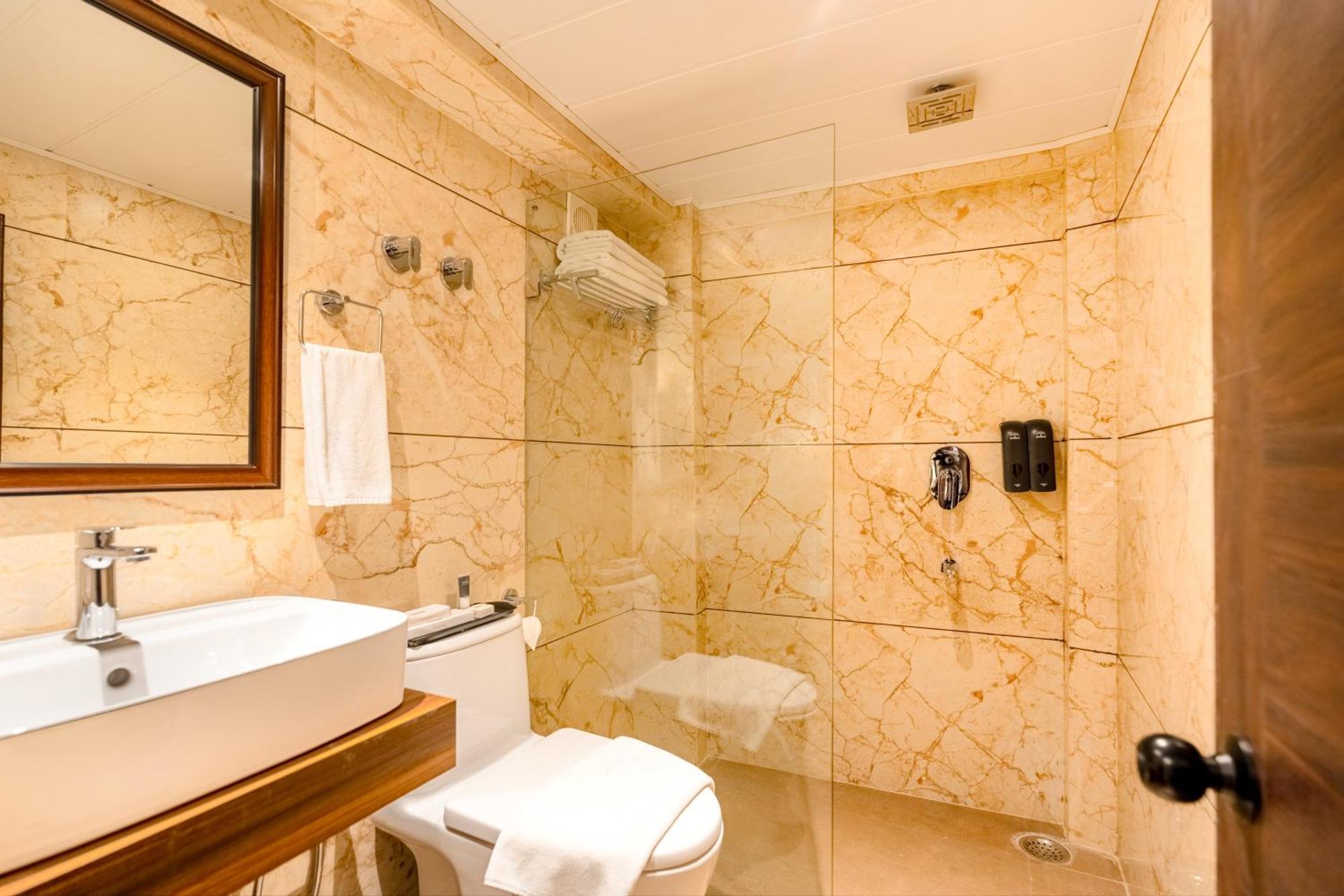 Summit Mall Stone Hotel Darjeeling  Extérieur photo